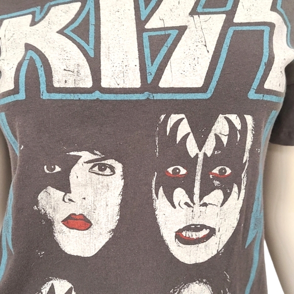 New with Tags KISS Band Tee size XS - Picture 4 of 7